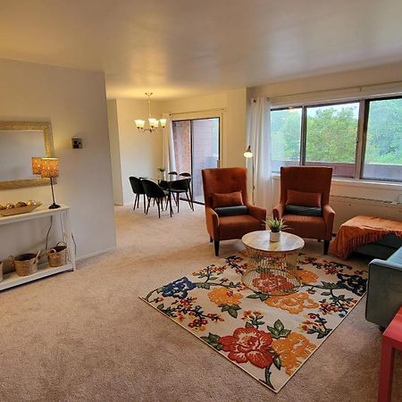 Apartment, One Bedroom Arlington Bagian luar foto
